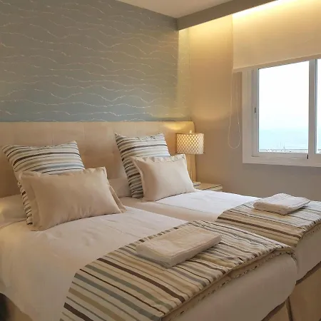 Fabulous In Front Of Sea & Marina With Incredible Views Apartment