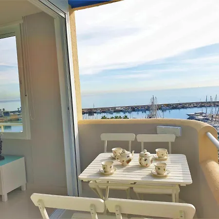 דירה Fabulous In Front Of Sea & Marina With Incredible Views אסטפונה