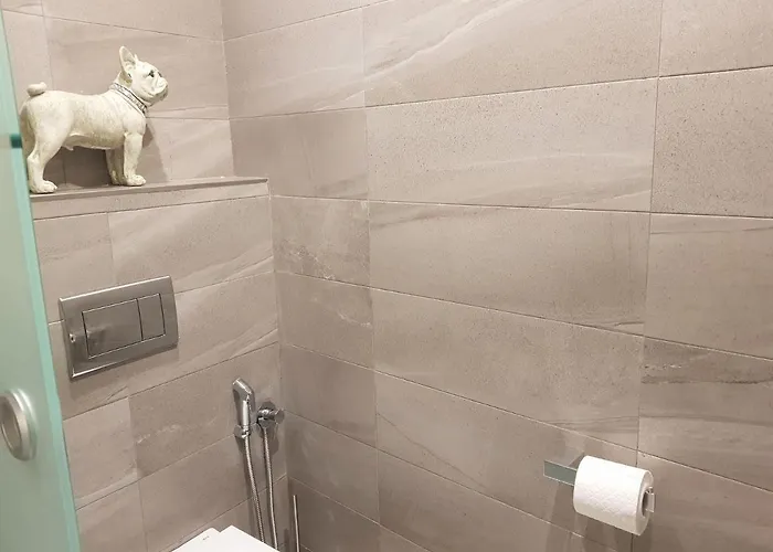 Fabulous In Front Of Sea & Marina With Incredible Views Estepona