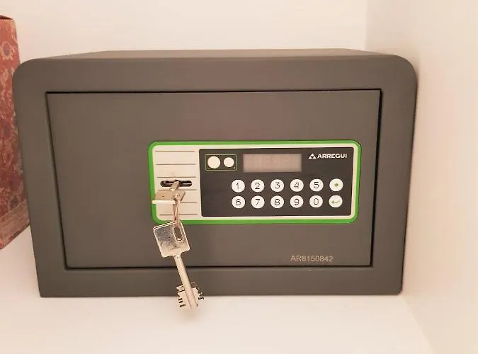 Fabulous In Front Of Sea & Marina With Incredible Views * Estepona