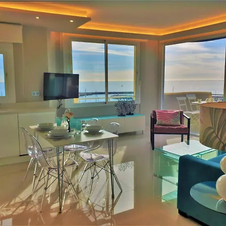 Daire Fabulous In Front Of Sea & Marina With Incredible Views *