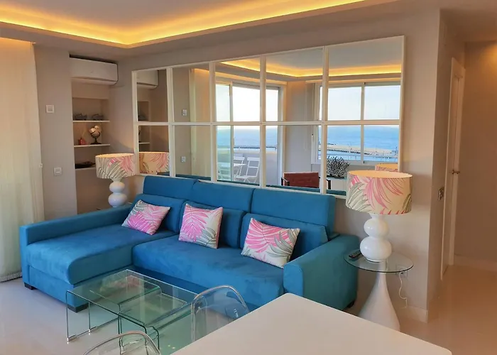 Fabulous In Front Of Sea & Marina With Incredible Views * Estepona