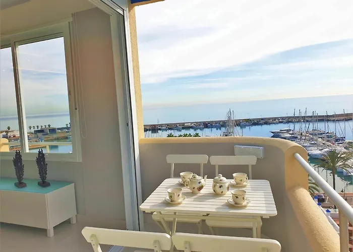Apartamento Fabulous In Front Of Sea & Marina With Incredible Views Estepona